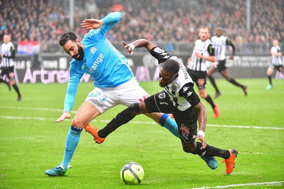 九游体育在线-今日欧冠巅峰对决皇马再战利物浦